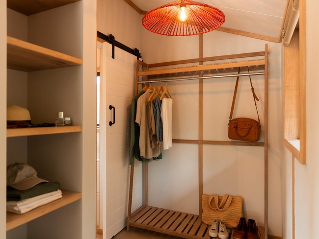 Premium Glamping Tent (Hot Tub)