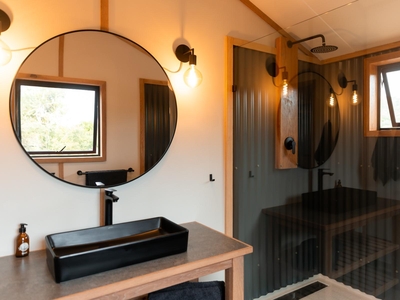 Premium Glamping Tent (Hot Tub)