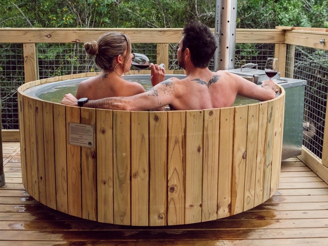 Premium Glamping Tent (Hot Tub)