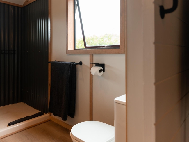 Premium Glamping Tent (Hot Tub)