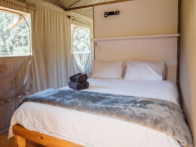 Glamping Tent with Hot Tub