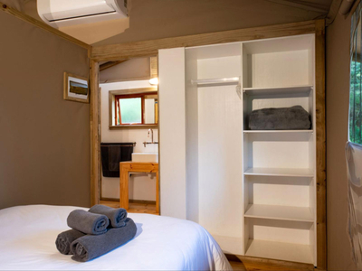 Exclusive Use Glamping Tent with Hot Tub