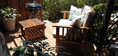 Garden Studio with Outdoor Shower