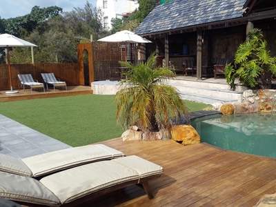 Communal swimming pool
