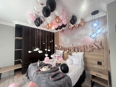 Africa Paradise OR Tambo Boutique Hotel