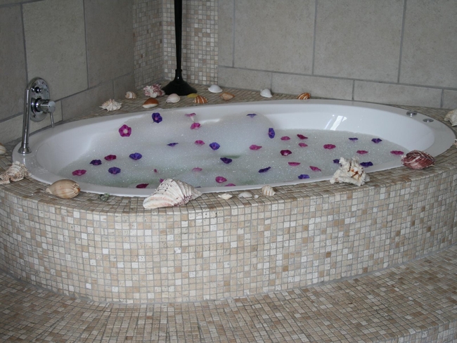 Luxury King/Twin Suite with Jacuzzi 