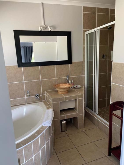 King or Twin Bedroom