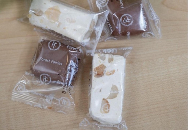 King/Twin Room (Top Floor)