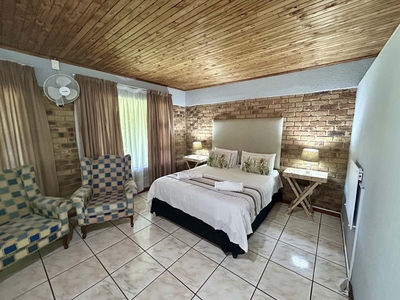 Airport Bird & Game Lodge