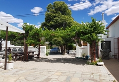 Karoo Manor Guesthouse