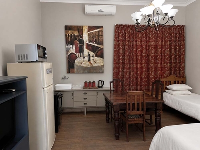 Room 4 (Family)