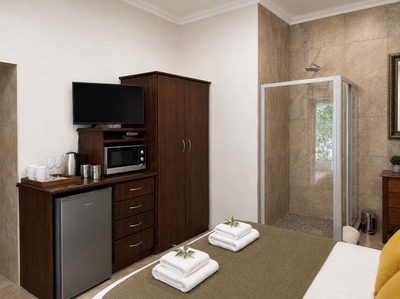 Room 7 (Standard)