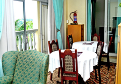 All Seasons Boutique Hotel