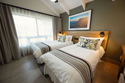Deluxe Chalets (sleeps 6)