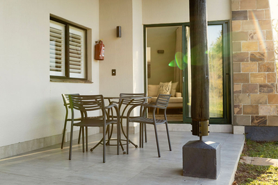Deluxe Chalets (sleeps 6)