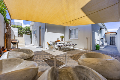 Altona Beach House