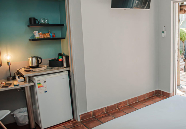 Double Rooms with Bath and Shower