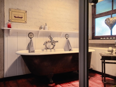 Apartments Ground Floor (Victorian Bath)