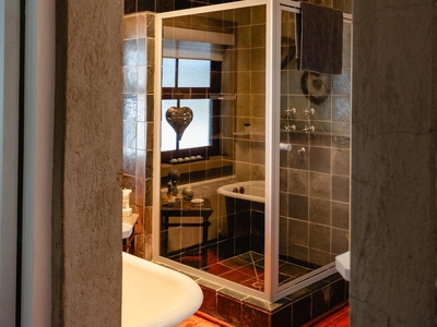 Apartments Ground Floor (Victorian Bath)