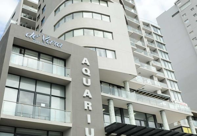 Aquarius luxury suites