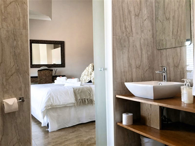 Coral - Executive Garden Suite