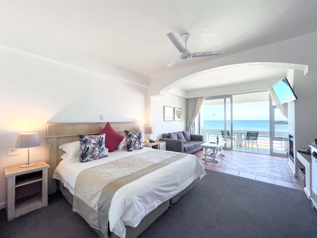 Luxury Sea Facing Rooms 