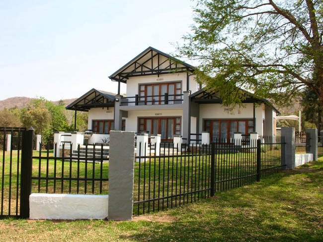Arotin Game Lodge