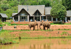 African Hills Safari Lodge