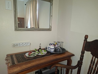 Comfort twin/king with shower