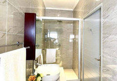 En-suite Bathrooms