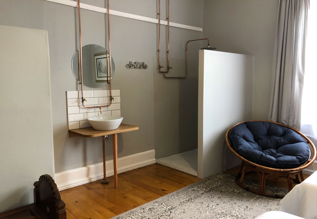 Twin Open Plan En-Suite 2