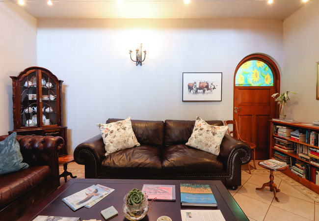 Seating area and library