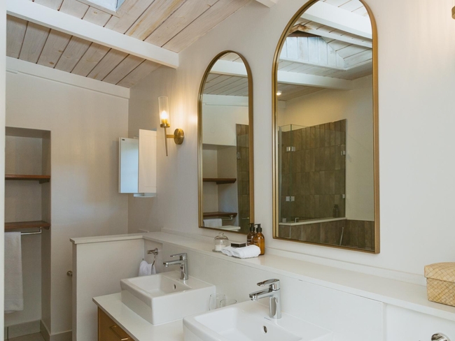 Vineyard View Rooms