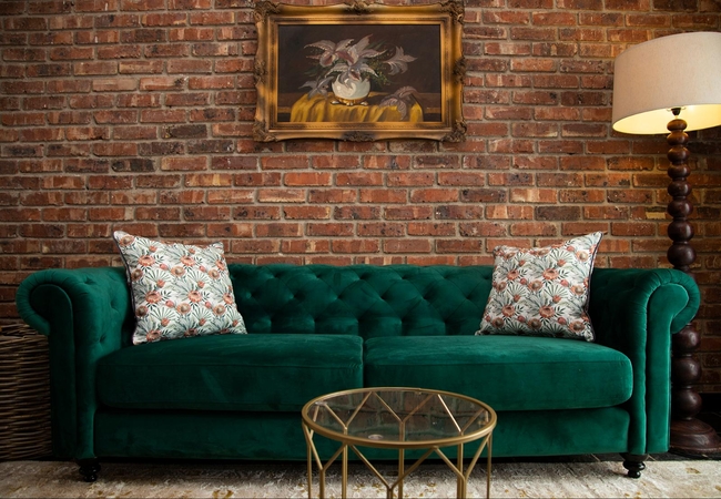 Autumn Leaf @ Tarry-Stone