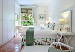 Watsonia One-Bedroom Apartment 