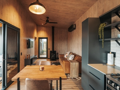 Aviary Hills Luxury Hideaway