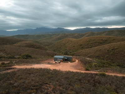 Aviary Hills Luxury Hideaway