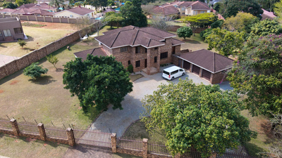 Avocado Grove Guest House