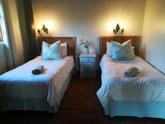 Riverside Chalet 3 (6-sleeper)