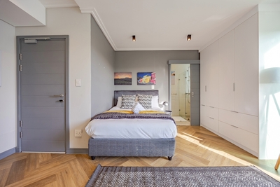 Exclusive Use Holiday Apartment