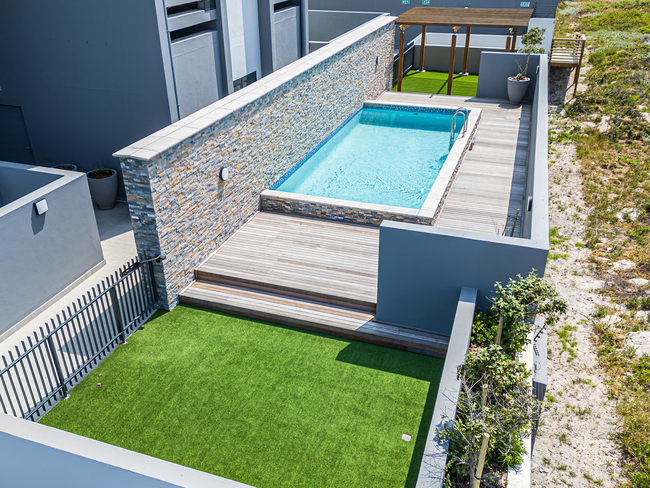 Communal swimming pool