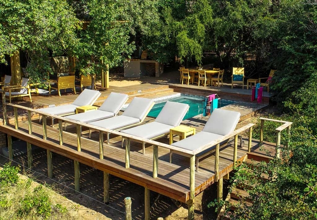 Bateleur Safari Camp