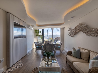 Communal lounge / TV room