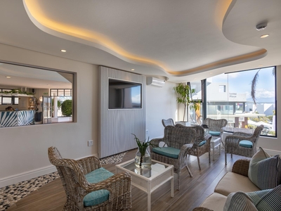 Communal lounge / TV room