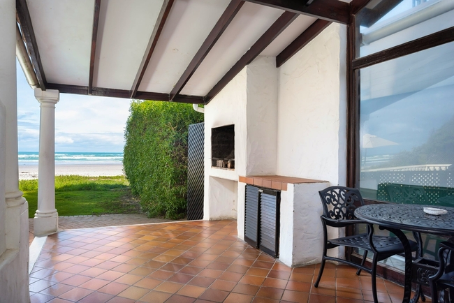 Sea-facing Self-catering Double Room