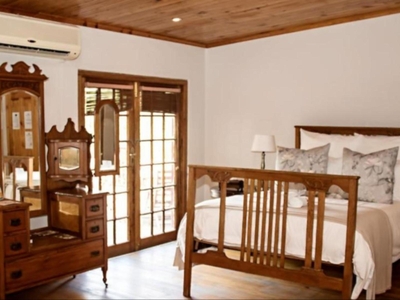 Cottage 4-Sleeper