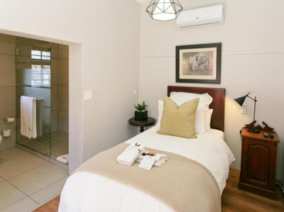 Deluxe Single Room