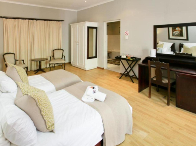 Deluxe Twin Room