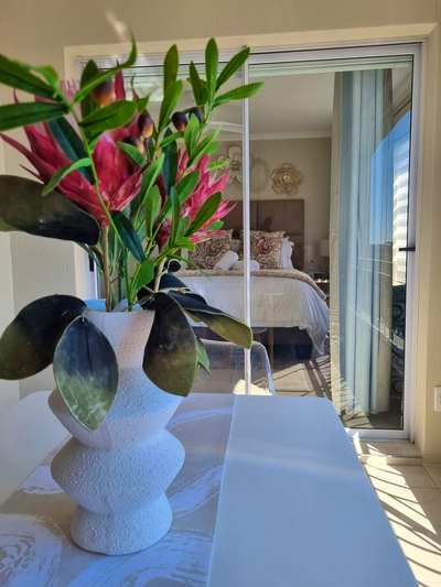 Exclusive Use Holiday Apartment