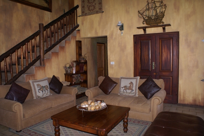 Lounge leading to bar